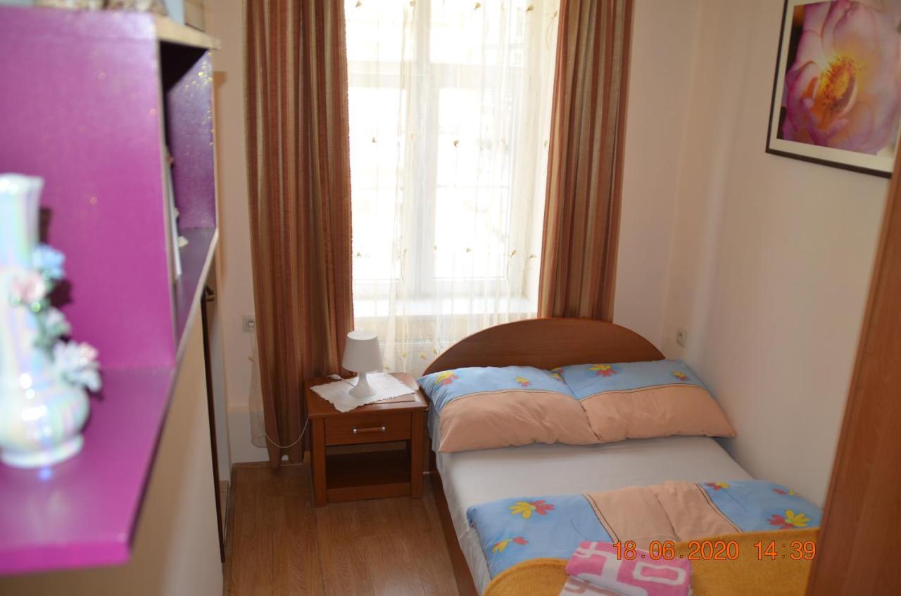 Double Room Private Bathroom